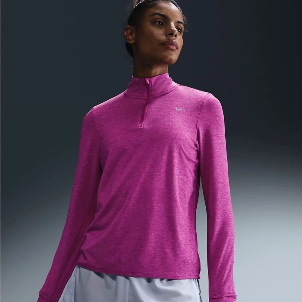 Nike | Swift Element 1/4 Zip Running Top in Hot Fuchsia Heather Size Small